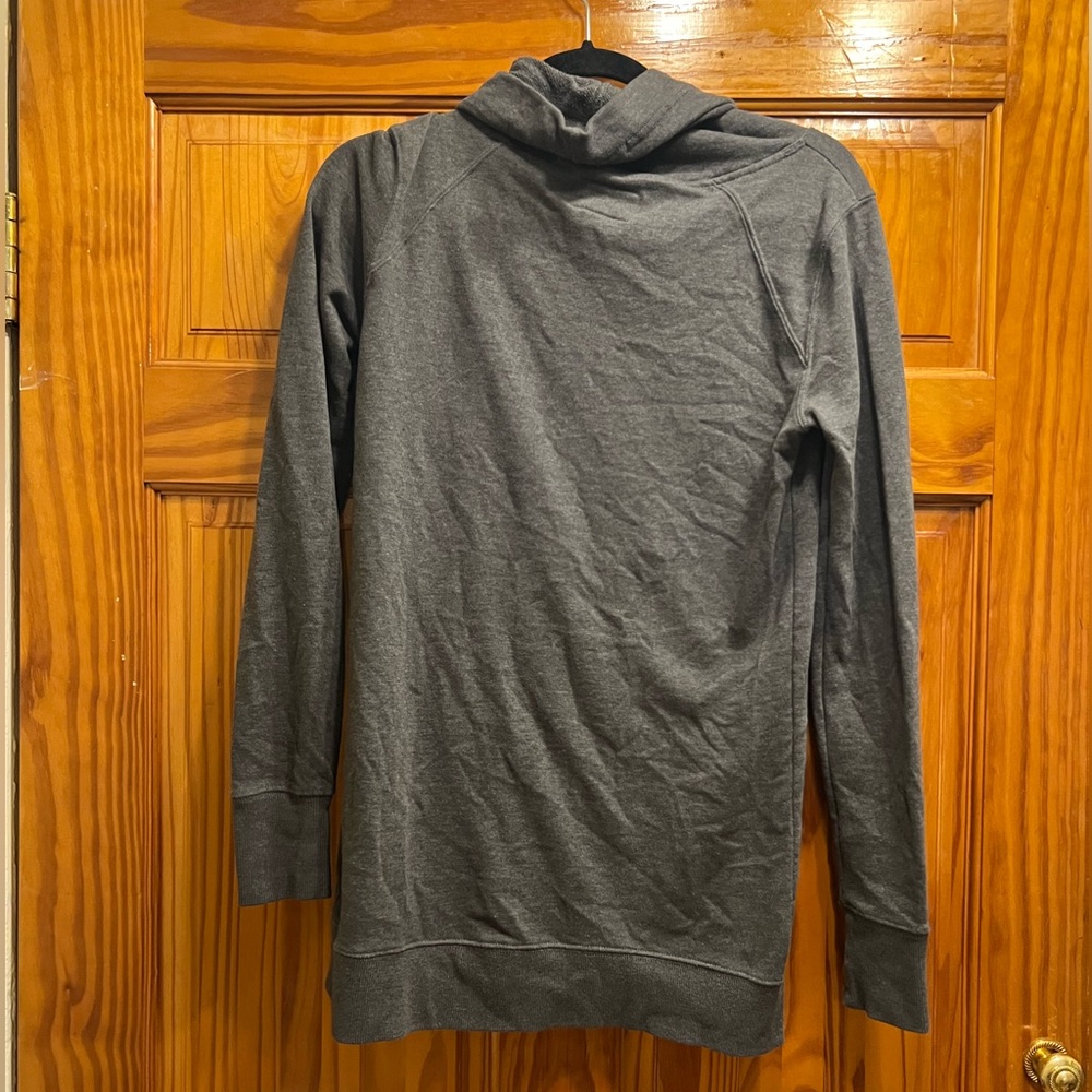 Jansport turtleneck sweatshirt